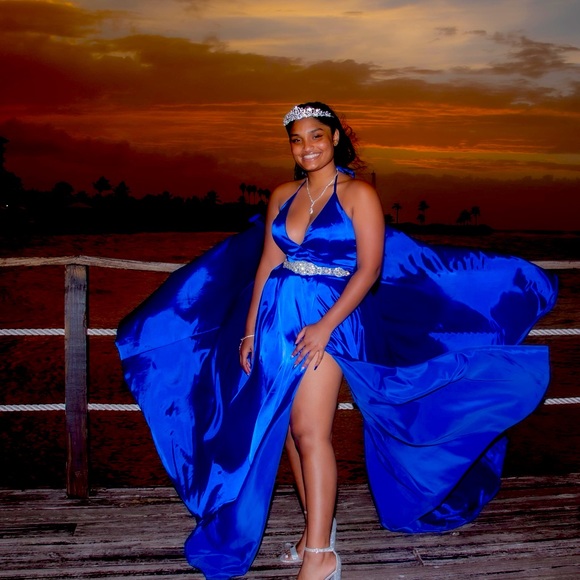 Beautiful maxi dress with slit. Wore one time. - Picture 1 of 2